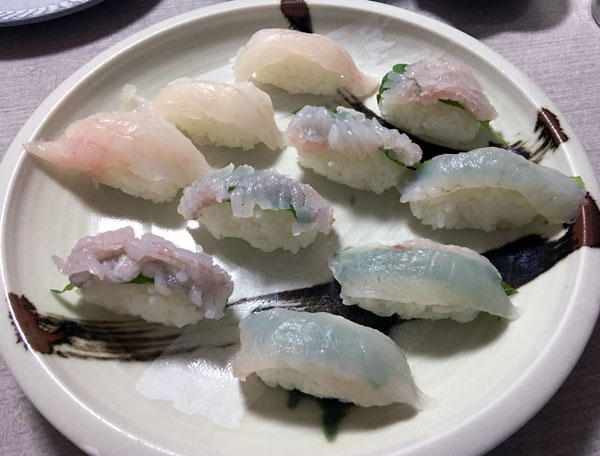 ガンゾウのエンガワの握り