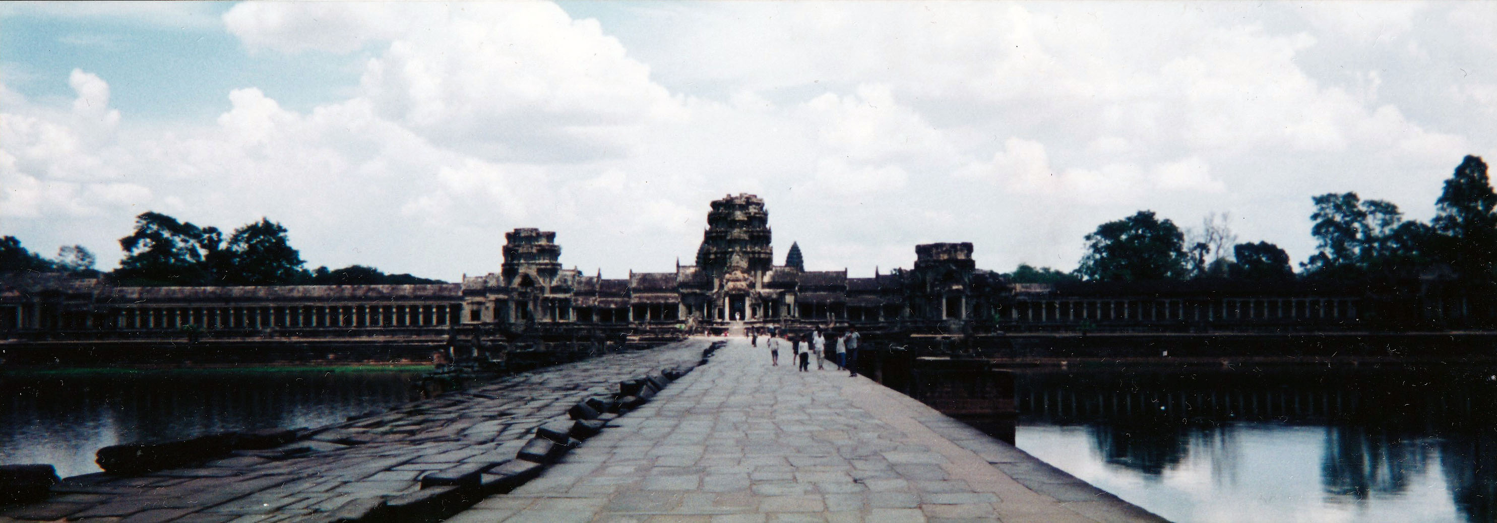 アンコールワット遠景